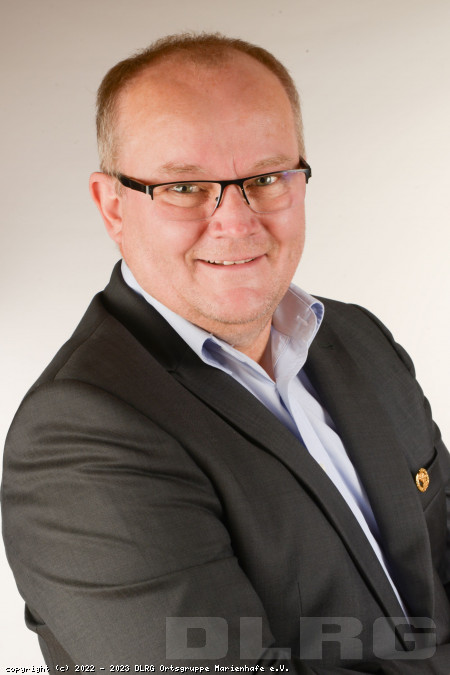 1. Vorsitender: Heinz-Hermann Peters